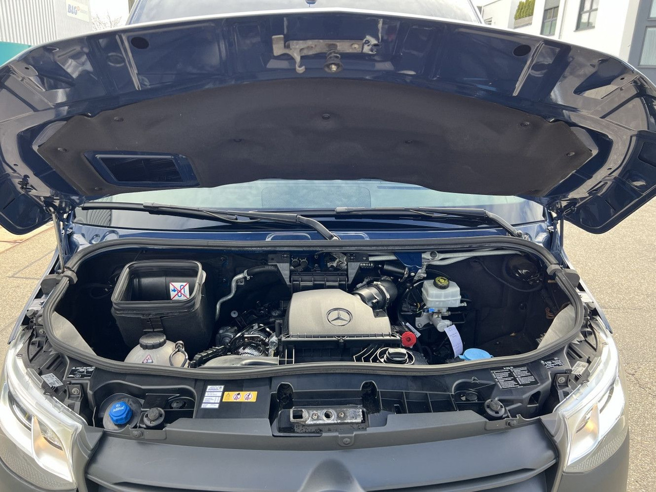 Товарно комбе Mercedes-Benz Sprinter 315 CDI Kasten ML+H 3-Sitze Klima: слика 27 Товарно комбе Mercedes-Benz Sprinter 315 CDI Kasten ML+H 3-Sitze Klima: слика 27