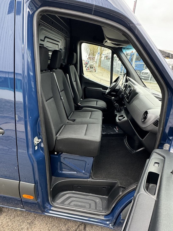 Товарно комбе Mercedes-Benz Sprinter 315 CDI Kasten ML+H 3-Sitze Klima: слика 18 Товарно комбе Mercedes-Benz Sprinter 315 CDI Kasten ML+H 3-Sitze Klima: слика 18