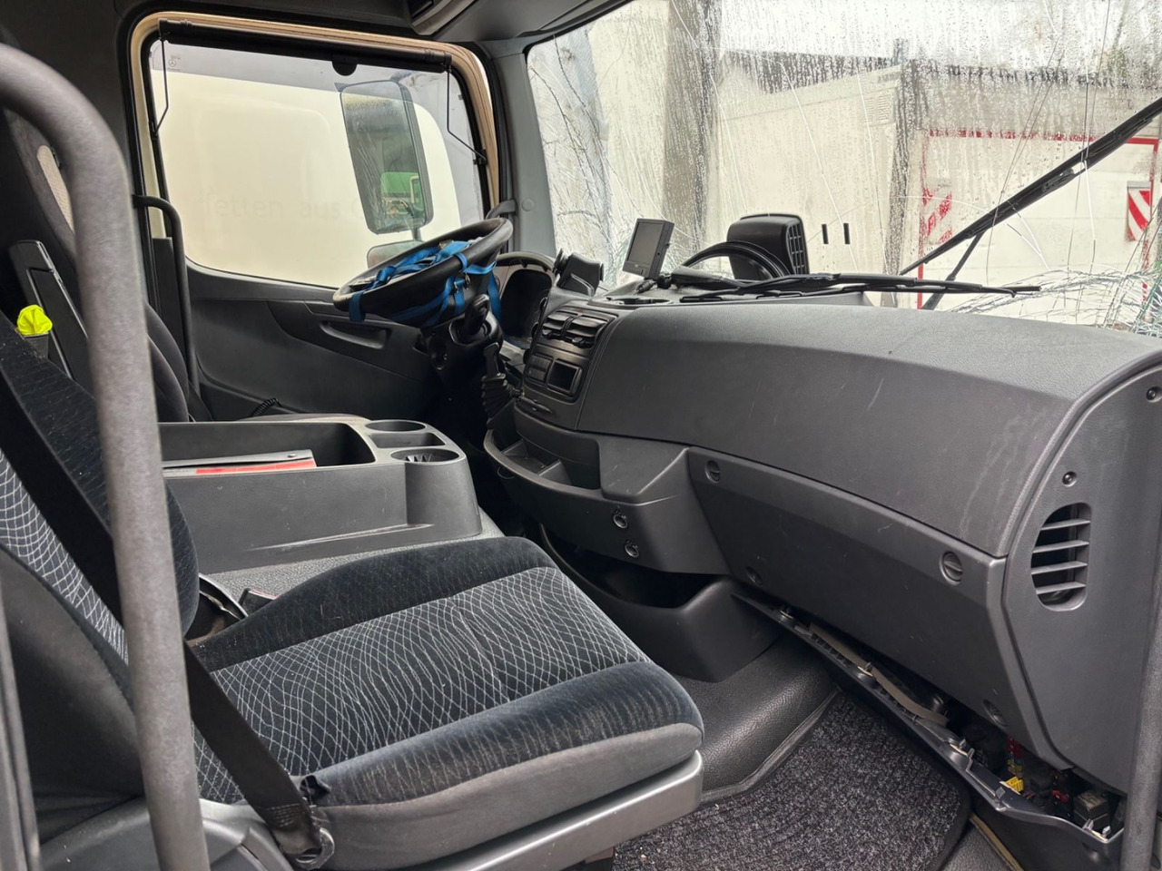 Mercedes-Benz Atego III 818L, Euro-6, Klima, Kamera, LBW - Камион сандучар: слика 5 Mercedes-Benz Atego III 818L, Euro-6, Klima, Kamera, LBW - Камион сандучар: слика 5