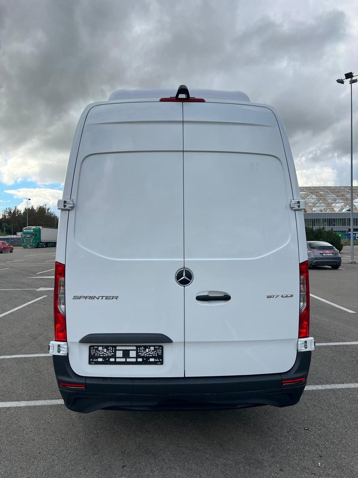 Mercedes-Benz Sprinter 517 Komfort XL, 21 SS - Минибус, Патничко комбе: слика 5 Mercedes-Benz Sprinter 517 Komfort XL, 21 SS - Минибус, Патничко комбе: слика 5