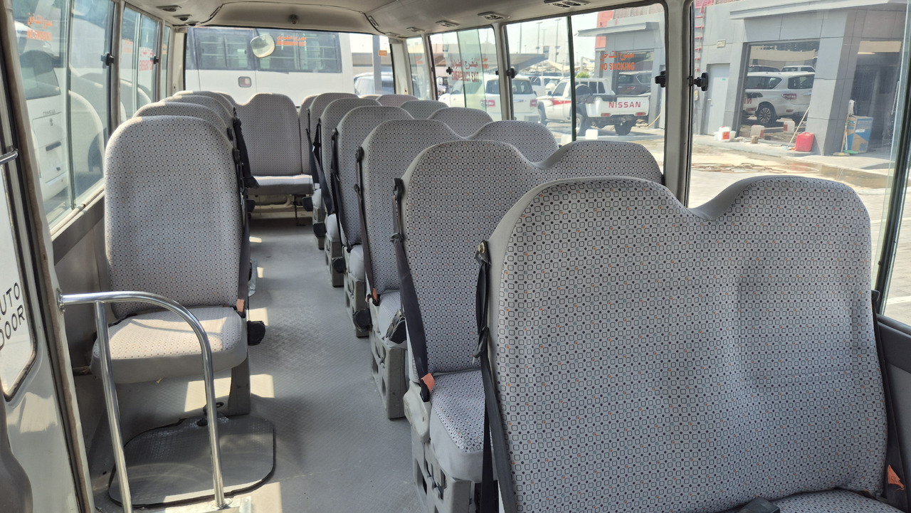 TOYOTA Coaster ... 30 places - Climatisé - Минибус, Патничко комбе: слика 4 TOYOTA Coaster ... 30 places - Climatisé - Минибус, Патничко комбе: слика 4