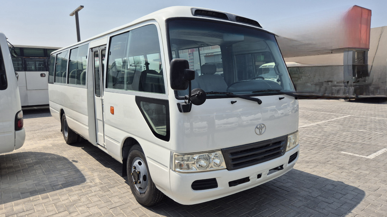 TOYOTA Coaster ... 30 places - Climatisé - Минибус, Патничко комбе: слика 2 TOYOTA Coaster ... 30 places - Climatisé - Минибус, Патничко комбе: слика 2