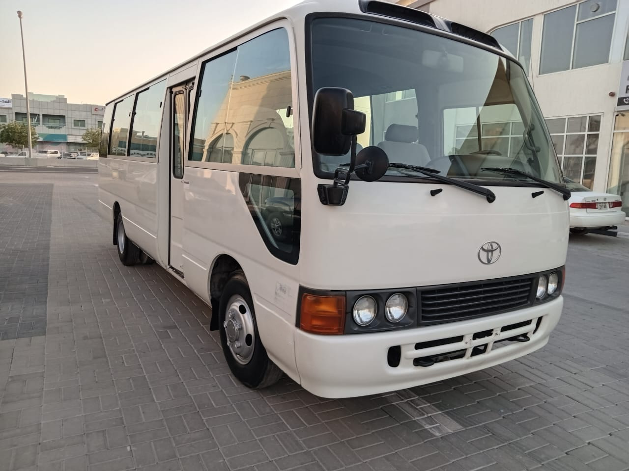 TOYOTA Coaster ... 30 places - diesel - climatisé ... BELGIQUE.. - Минибус, Патничко комбе: слика 2 TOYOTA Coaster ... 30 places - diesel - climatisé ... BELGIQUE.. - Минибус, Патничко комбе: слика 2