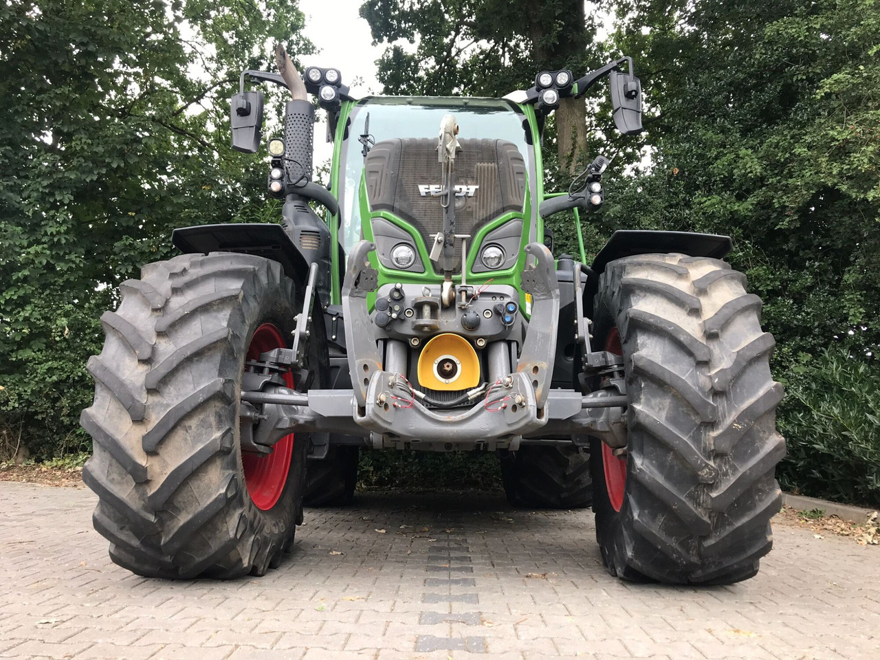 FENDT 720 Vario S4 PowerPlus - Трактор: слика 4 FENDT 720 Vario S4 PowerPlus - Трактор: слика 4