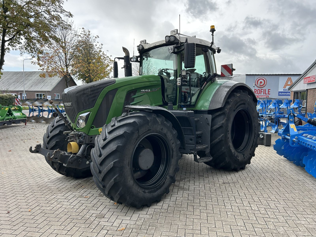 FENDT 939 S4 ProfiPlus - Трактор: слика 1 FENDT 939 S4 ProfiPlus - Трактор: слика 1