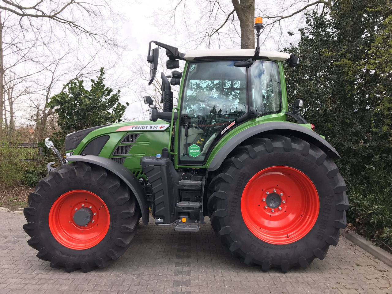 Fendt 514 Vario S4 ProfiPlus - Трактор: слика 2 Fendt 514 Vario S4 ProfiPlus - Трактор: слика 2