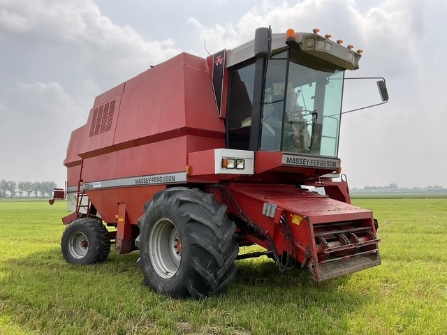 MASSEY FERGUSON 38RS - Комбајн: слика 3 MASSEY FERGUSON 38RS - Комбајн: слика 3