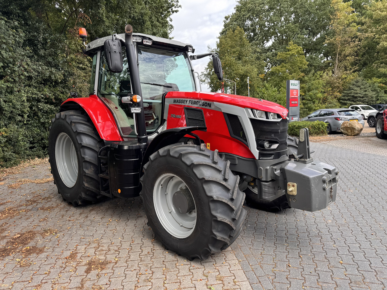 Massey Ferguson 7s.180 Dyna6 Efficient - Трактор: слика 3 Massey Ferguson 7s.180 Dyna6 Efficient - Трактор: слика 3