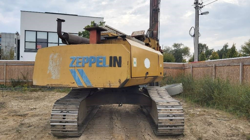 ABI MULLER MS-M12000T SENNEBOGEN SR28T bauer bg rg rtg - Насочен насложувач: слика 4 ABI MULLER MS-M12000T SENNEBOGEN SR28T bauer bg rg rtg - Насочен насложувач: слика 4