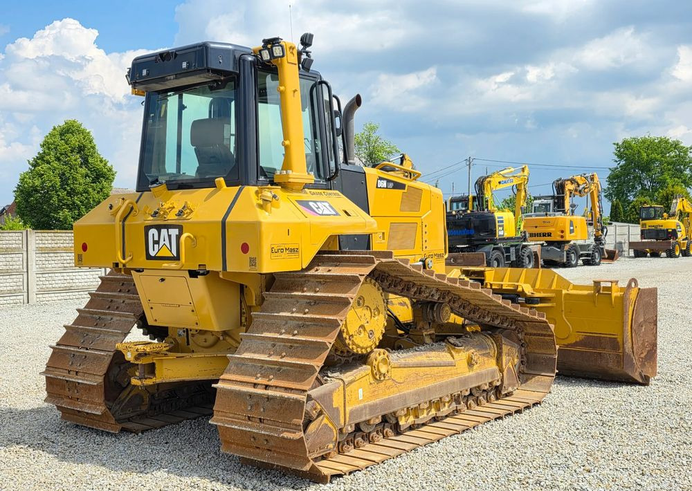 Caterpillar Caterpillar D6N LGP, 2017 ROK, PODWOZIE 80% DOBRE - Булдожер: слика 4 Caterpillar Caterpillar D6N LGP, 2017 ROK, PODWOZIE 80% DOBRE - Булдожер: слика 4