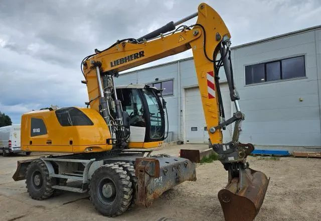 Liebherr A 916 Litronic, 2019 ROK, PODPORY + PŁUG, 6100 MTH - Багер на тркала: слика 1 Liebherr A 916 Litronic, 2019 ROK, PODPORY + PŁUG, 6100 MTH - Багер на тркала: слика 1