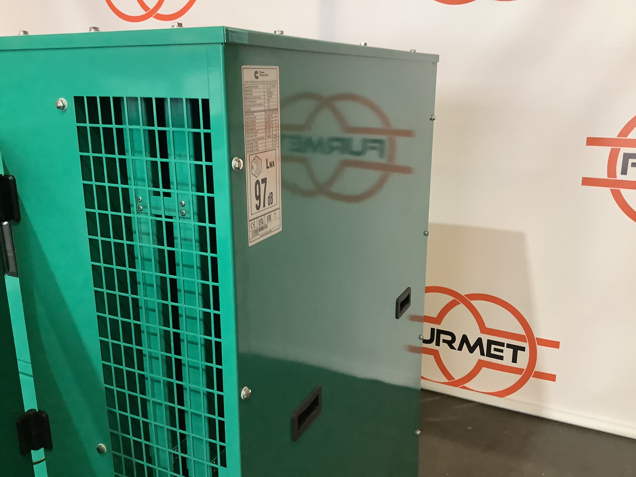 Cummins C110D5Q. 110KVA Generator. Brand new. - Генераторска поставка: слика 4 Cummins C110D5Q. 110KVA Generator. Brand new. - Генераторска поставка: слика 4