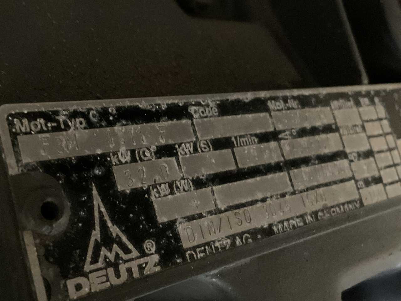 Генераторска поставка Deutz F3M1011F, 45KVA generatorset. Like brand new. Low standby hours: слика 10