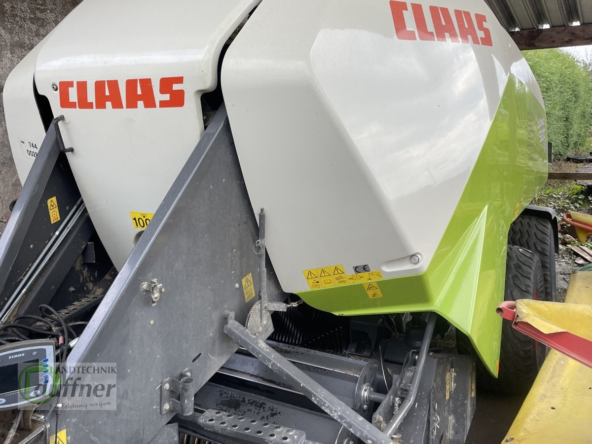 CLAAS Quadrant 3200 RC Tandem - Балирка за квадратни бали: слика 1 CLAAS Quadrant 3200 RC Tandem - Балирка за квадратни бали: слика 1