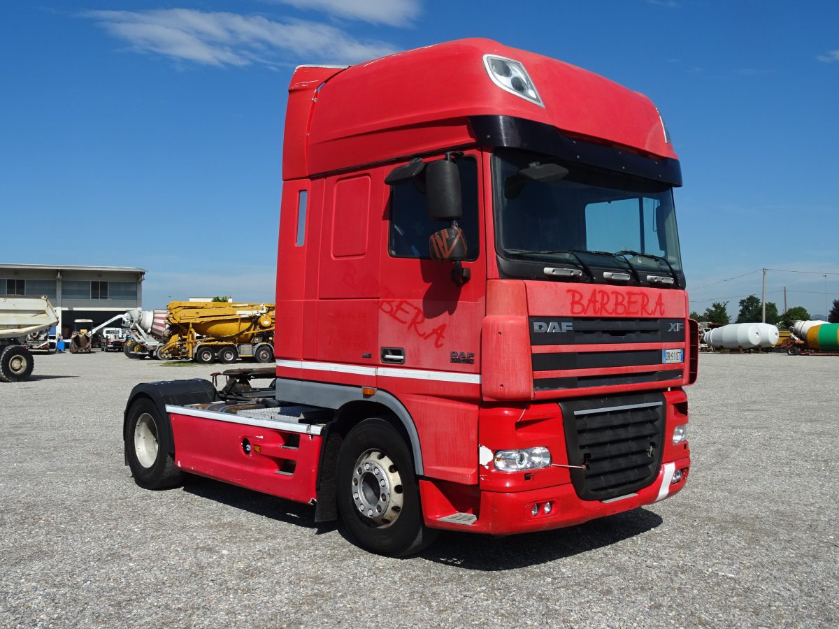 DAF XF 105.480 - Камион влекач: слика 3 DAF XF 105.480 - Камион влекач: слика 3