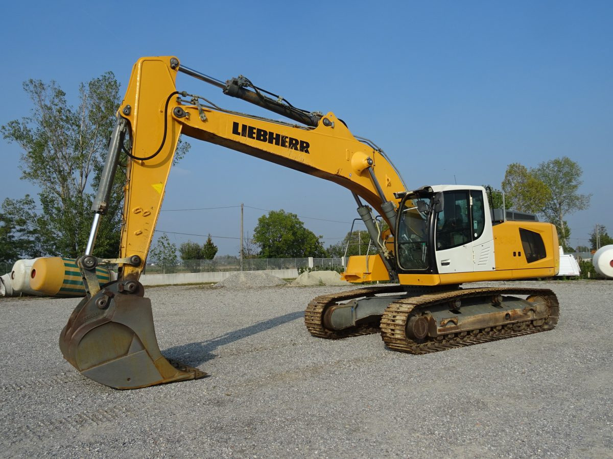 LIEBHERR R936 NLC - Багер гасеничар: слика 1 LIEBHERR R936 NLC - Багер гасеничар: слика 1