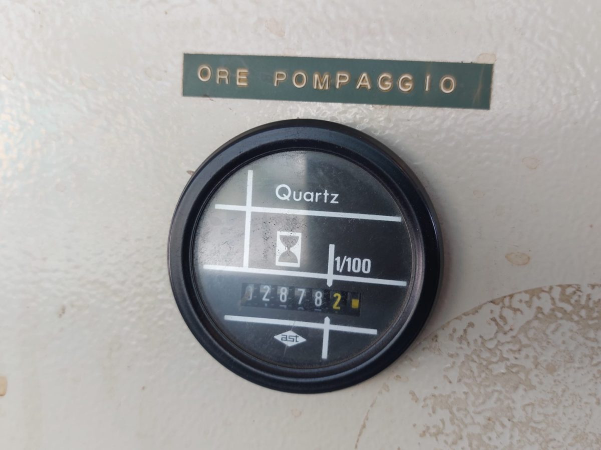 VOLVO FM12 R64 380 - Камион со бетонска пумпа: слика 2 VOLVO FM12 R64 380 - Камион со бетонска пумпа: слика 2