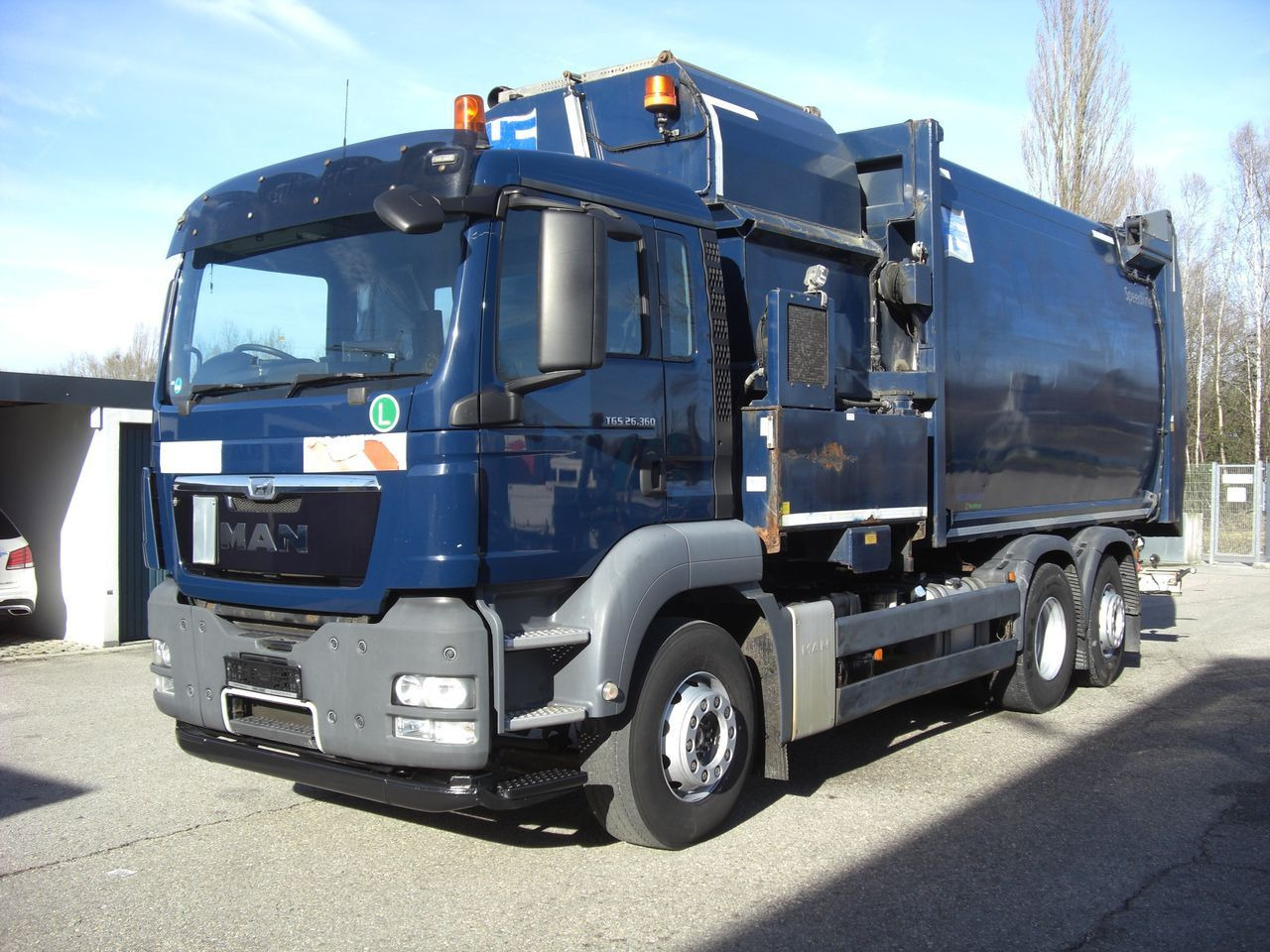 MAN 26360LL / Rechtsgesteuert MAN 26360LL / Rechtsgesteuert - Камион за ѓубре: слика 1 MAN 26360LL / Rechtsgesteuert MAN 26360LL / Rechtsgesteuert - Камион за ѓубре: слика 1