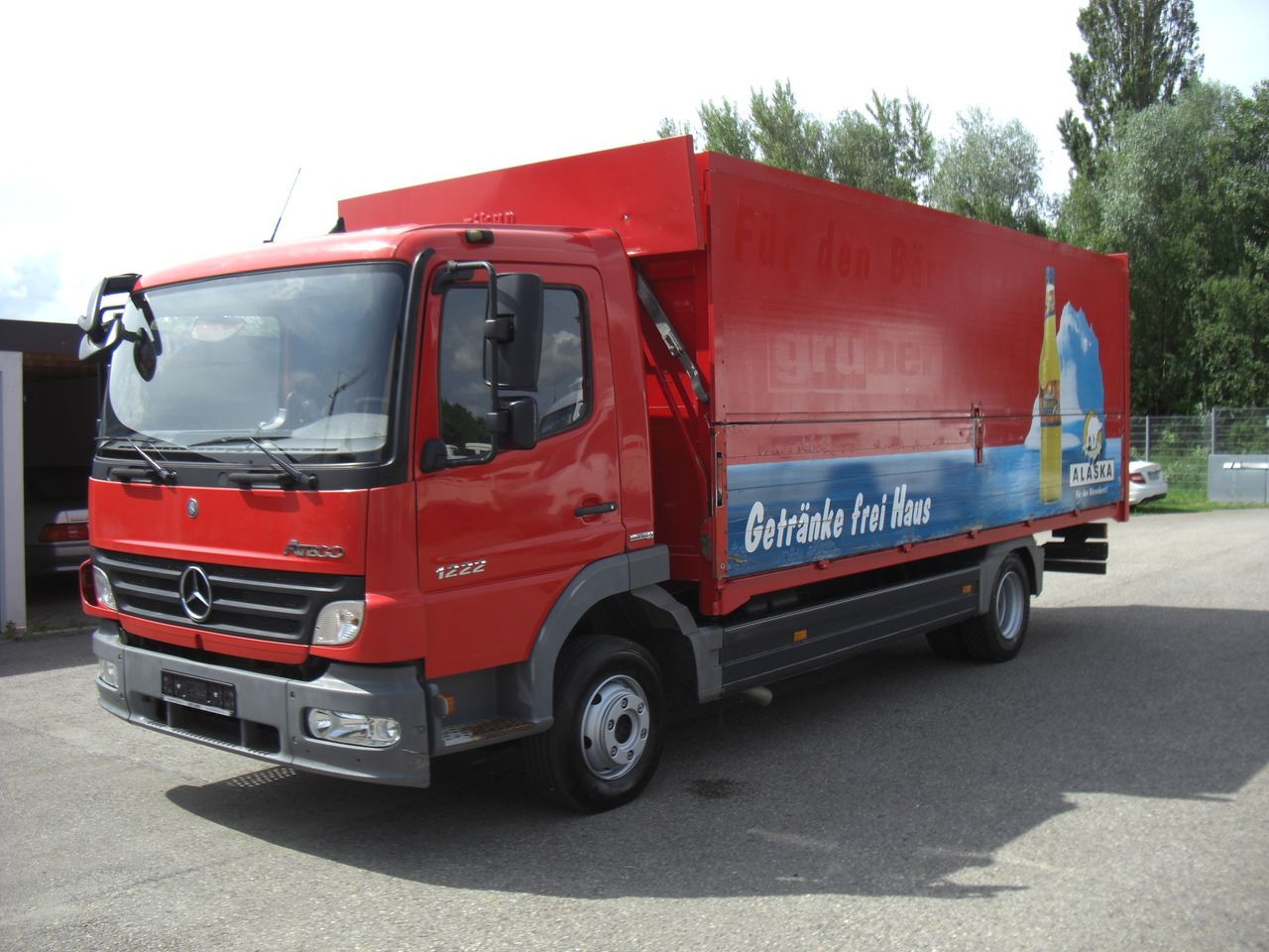 Mercedes-Benz 1222L AUTOMATIK - Камион за пијалоци: слика 1 Mercedes-Benz 1222L AUTOMATIK - Камион за пијалоци: слика 1