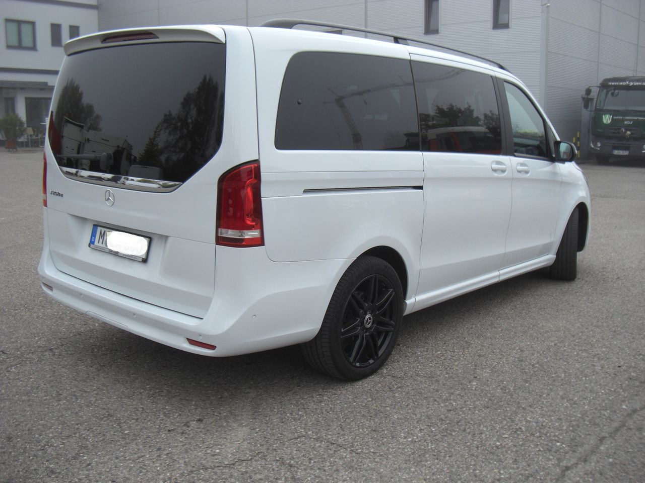 Mercedes-Benz V 250 LANG - Комби со двојна кабина: слика 3 Mercedes-Benz V 250 LANG - Комби со двојна кабина: слика 3