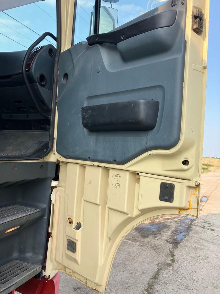 DAF XF 95 430 Platform - Камион со платформа: слика 3 DAF XF 95 430 Platform - Камион со платформа: слика 3