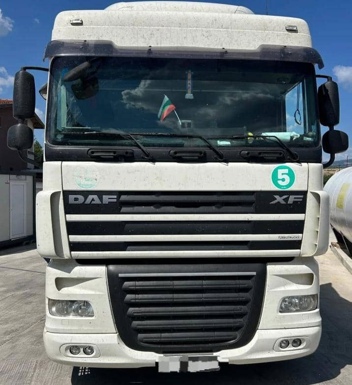 DAF XF 105.410 Tractor unit - Камион влекач: слика 1 DAF XF 105.410 Tractor unit - Камион влекач: слика 1