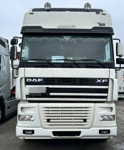 DAF XF 95 - Камион влекач: слика 1 DAF XF 95 - Камион влекач: слика 1