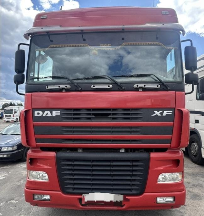 DAF XF 95 - Камион влекач: слика 1 DAF XF 95 - Камион влекач: слика 1