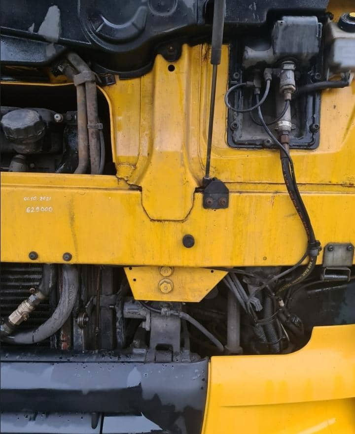 DAF XF 95 Tractor unit - Камион влекач: слика 4 DAF XF 95 Tractor unit - Камион влекач: слика 4