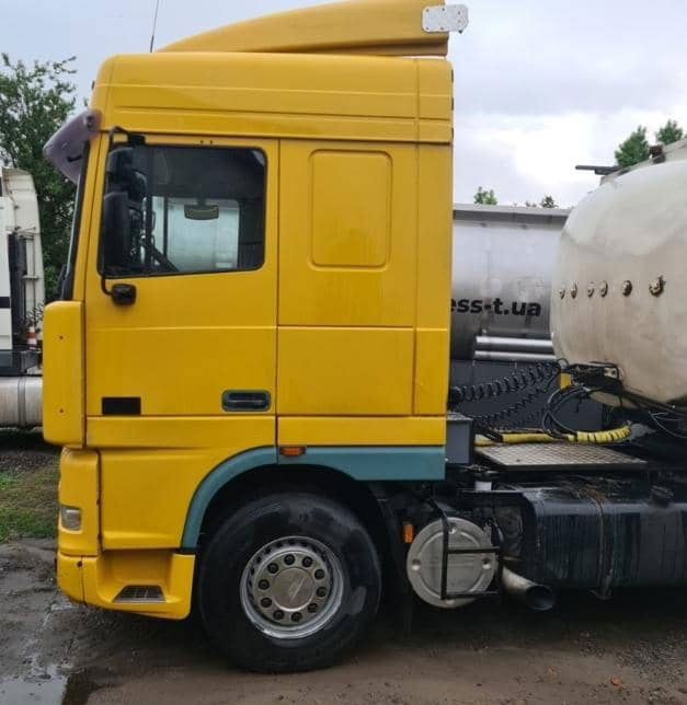 DAF XF 95 Tractor unit - Камион влекач: слика 2 DAF XF 95 Tractor unit - Камион влекач: слика 2