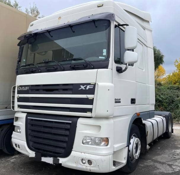 DAF XF105 Tractor unit - Камион влекач: слика 3 DAF XF105 Tractor unit - Камион влекач: слика 3
