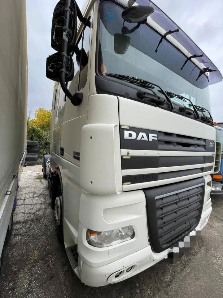 DAF XF105 Tractor unit - Камион влекач: слика 4 DAF XF105 Tractor unit - Камион влекач: слика 4