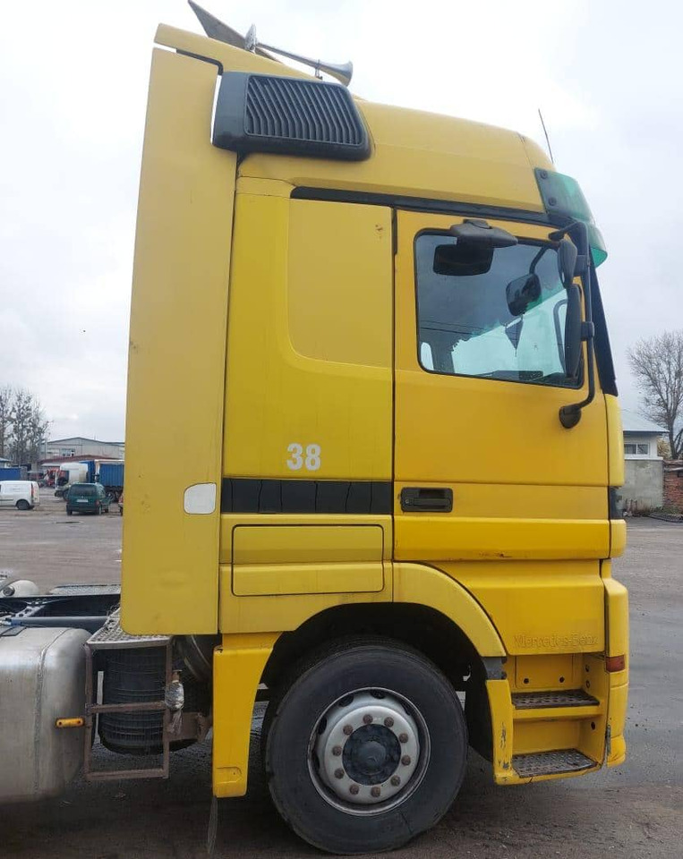 MERCEDES-BENZ Actros - Камион влекач: слика 5 MERCEDES-BENZ Actros - Камион влекач: слика 5