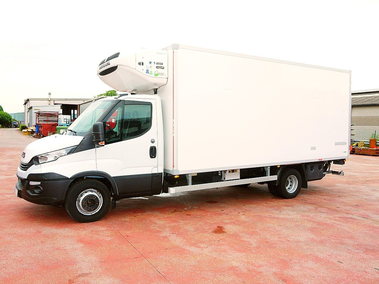 Iveco 72C21 70 65 DAILY THERMOKING T800 A/C LBW LUFT - Комбе ладилник: слика 4 Iveco 72C21 70 65 DAILY THERMOKING T800 A/C LBW LUFT - Комбе ладилник: слика 4