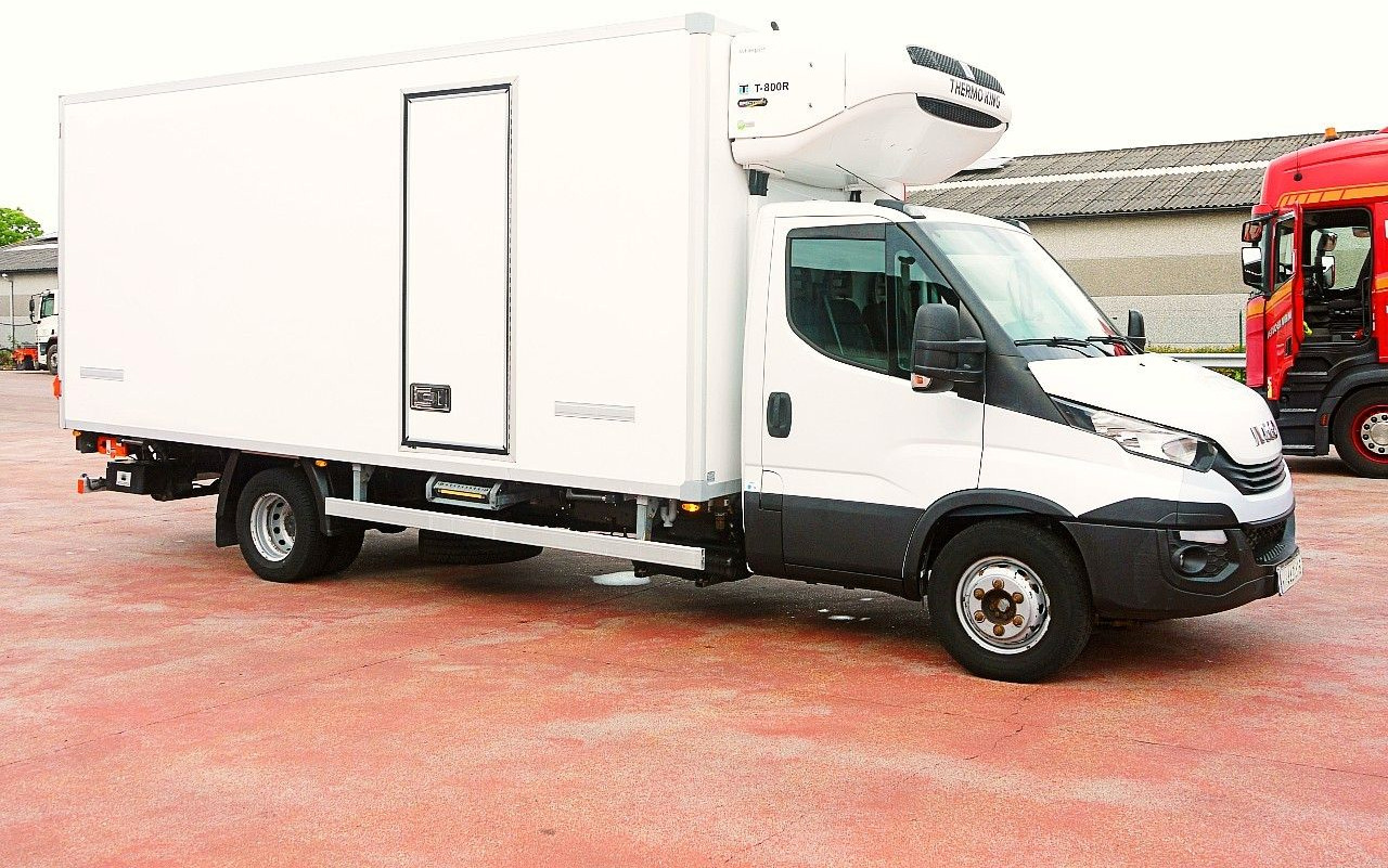 Iveco 72C21 70 65 DAILY THERMOKING T800 A/C LBW LUFT - Комбе ладилник: слика 2 Iveco 72C21 70 65 DAILY THERMOKING T800 A/C LBW LUFT - Комбе ладилник: слика 2