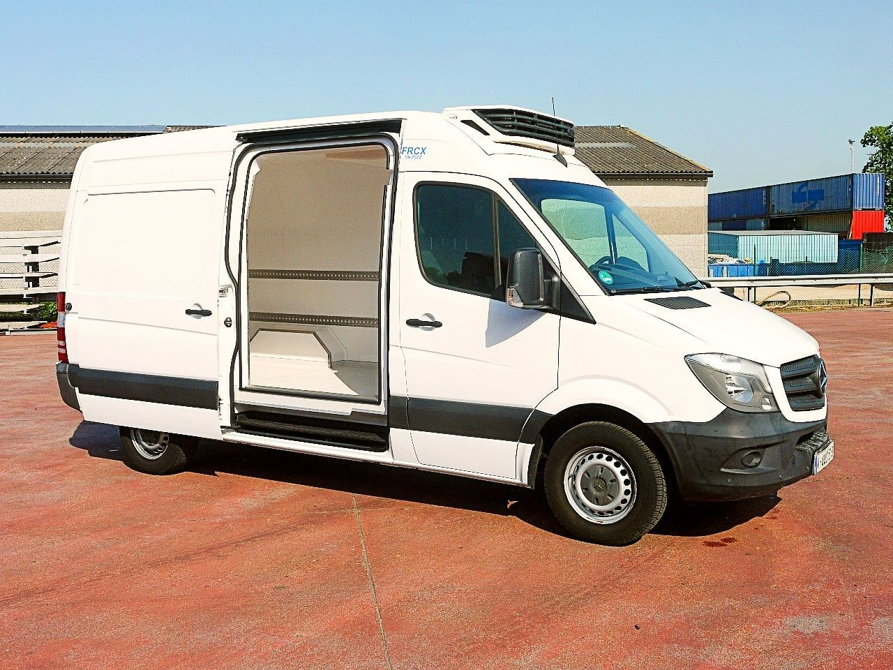 Mercedes-Benz 313 SPRINTER KUHLKASTENWAGEN CARRIER XARIOS -20C - Комбе ладилник: слика 3 Mercedes-Benz 313 SPRINTER KUHLKASTENWAGEN CARRIER XARIOS -20C - Комбе ладилник: слика 3