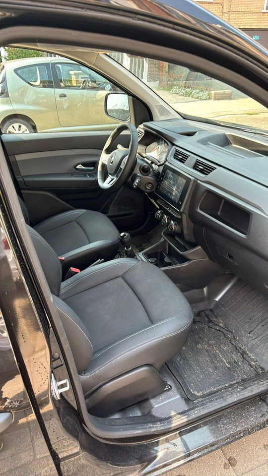 Renault EXPRESS - Мало комбе: слика 5 Renault EXPRESS - Мало комбе: слика 5