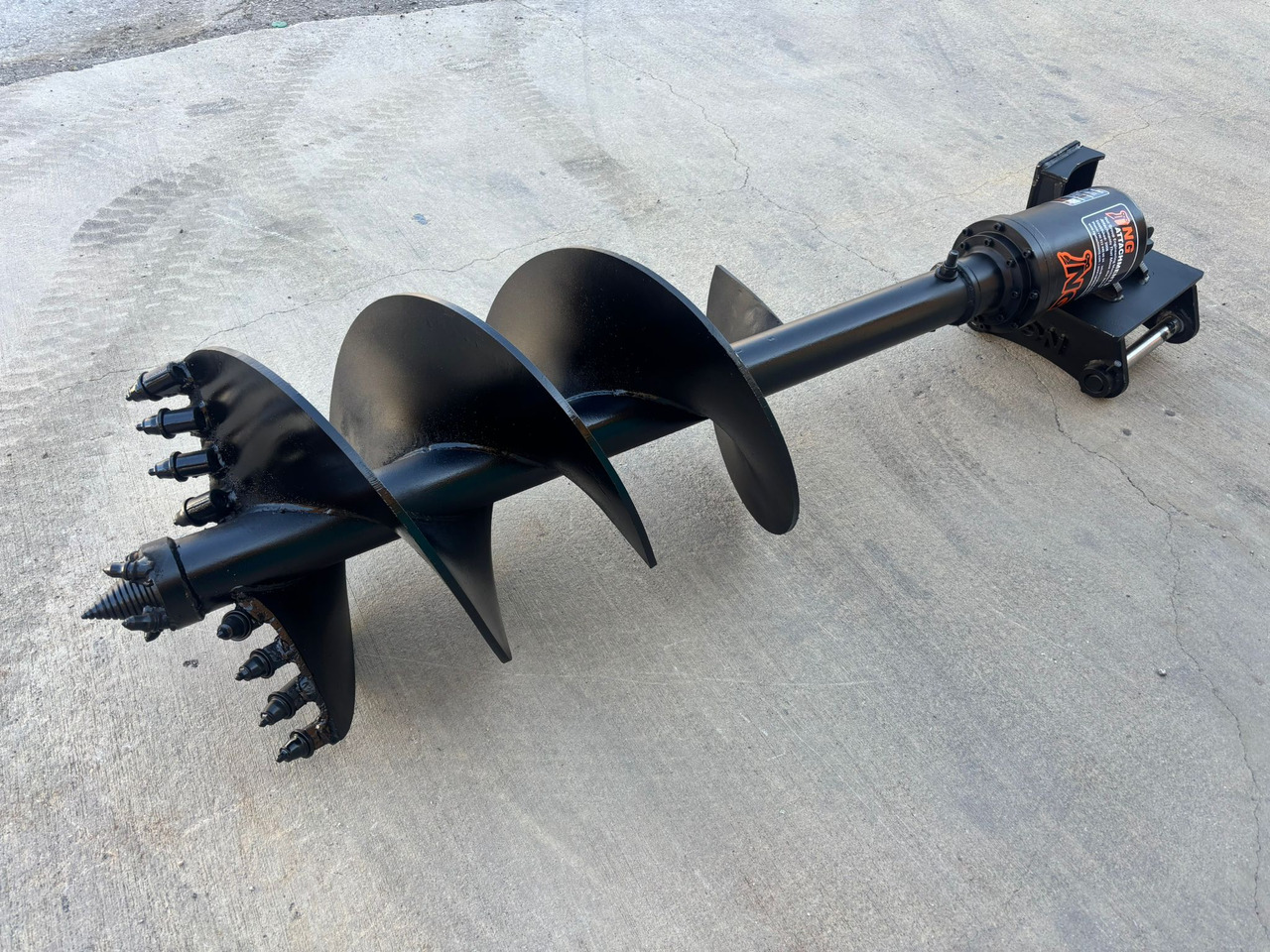 HYDRAULIC AUGER ATTACHMENT - Сврдло за Багер: слика 1 HYDRAULIC AUGER ATTACHMENT - Сврдло за Багер: слика 1