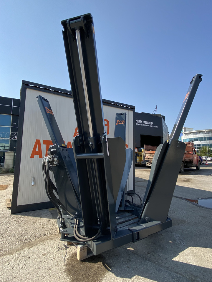 Tree Spade Attachment - stock - Стега за Натоварувач на тркала: слика 3 Tree Spade Attachment - stock - Стега за Натоварувач на тркала: слика 3