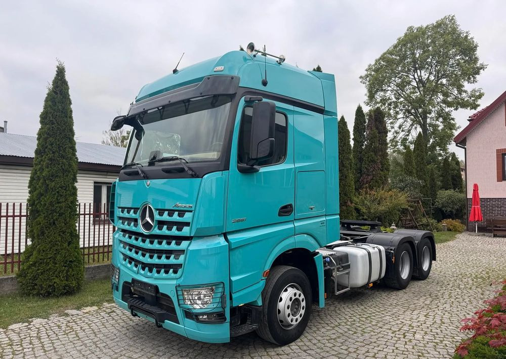 Mercedes-Benz AROCS - Камион влекач: слика 1 Mercedes-Benz AROCS - Камион влекач: слика 1