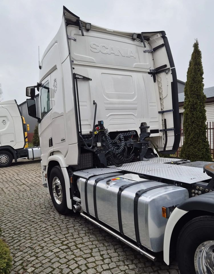 Камион влекач Scania R500: слика 9
