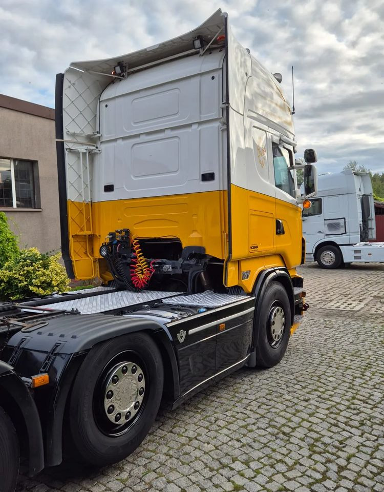 Камион влекач Scania R500: слика 12