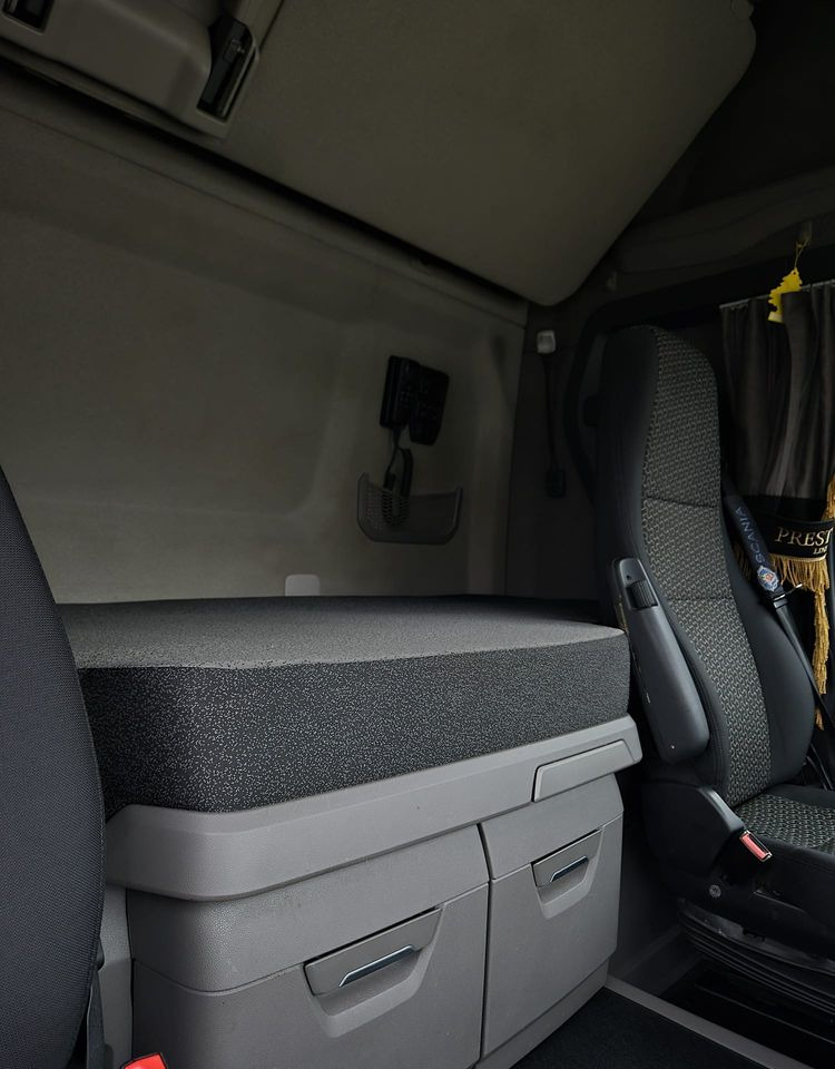 Камион влекач Scania R500: слика 22