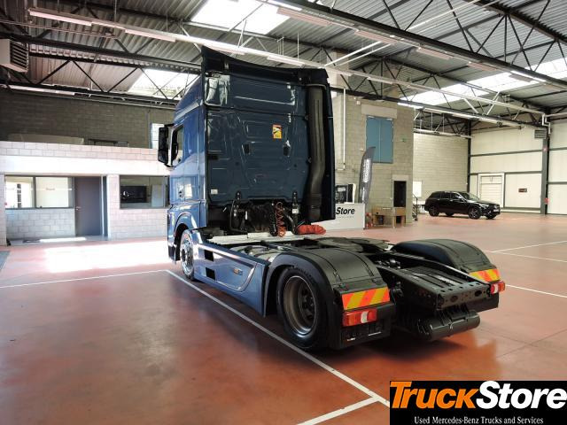 Mercedes-Benz Actros 1845 LS nRL - Камион влекач: слика 5 Mercedes-Benz Actros 1845 LS nRL - Камион влекач: слика 5