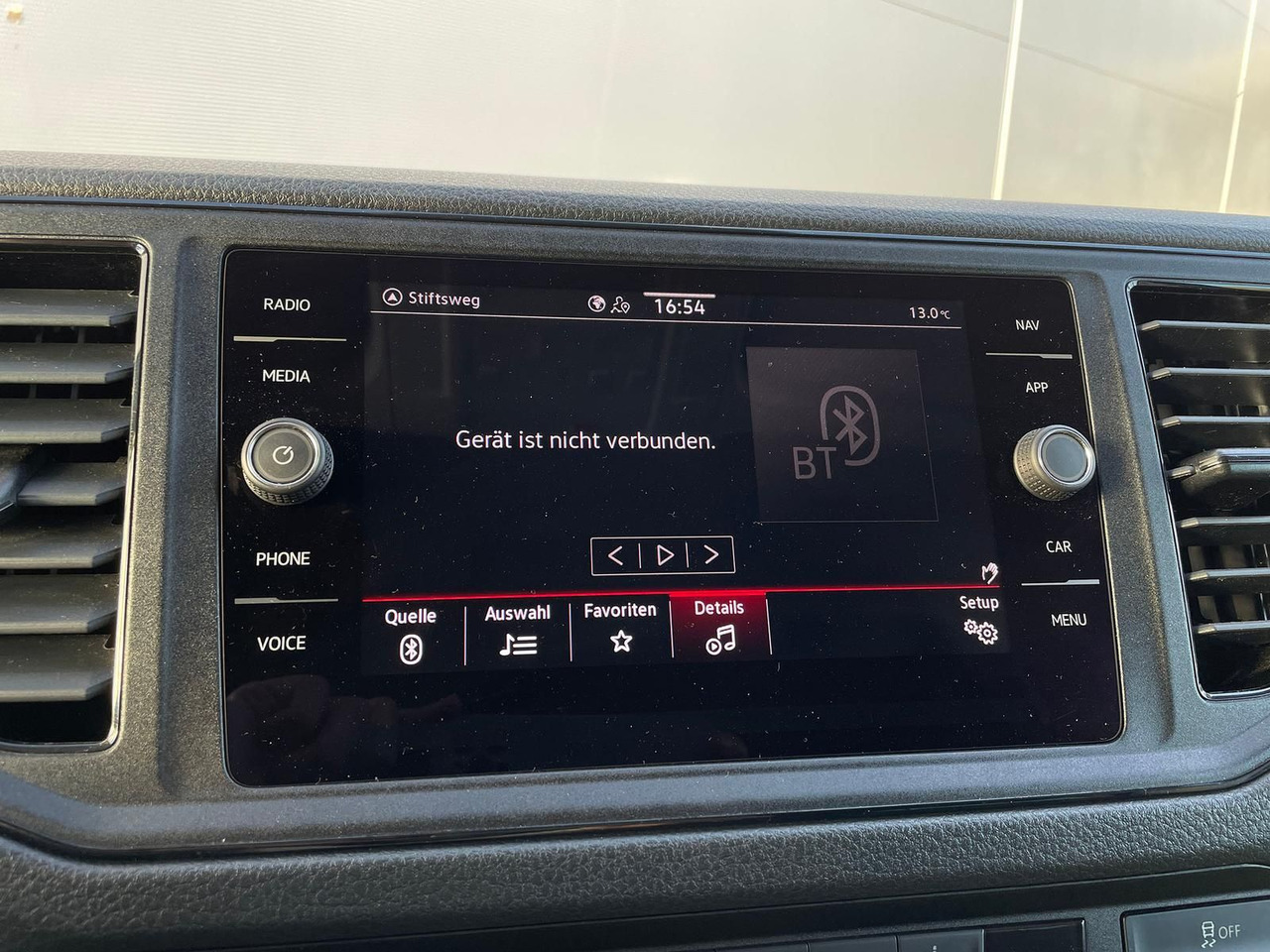 Комбе MAN TGE 3.180 L3H3 MIXTO 4x4 AUTOM DIFF AHK ACC NAV: слика 17 Комбе MAN TGE 3.180 L3H3 MIXTO 4x4 AUTOM DIFF AHK ACC NAV: слика 17