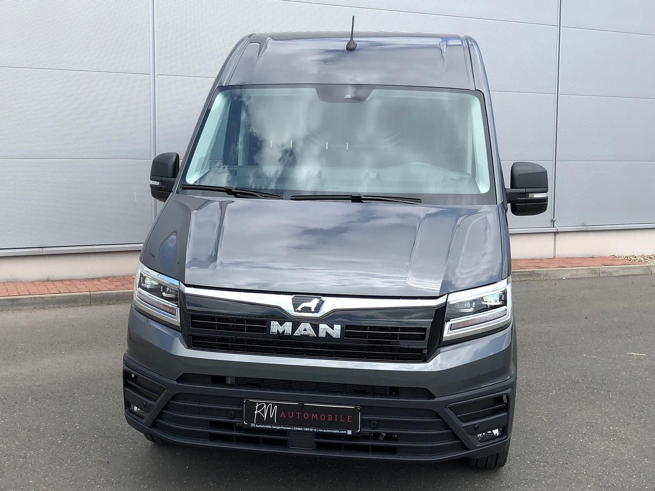 MAN TGE 3.160 L3H3 Kasten LED AHK NAVI GRA RWD SITZH - Автомобил: слика 4 MAN TGE 3.160 L3H3 Kasten LED AHK NAVI GRA RWD SITZH - Автомобил: слика 4