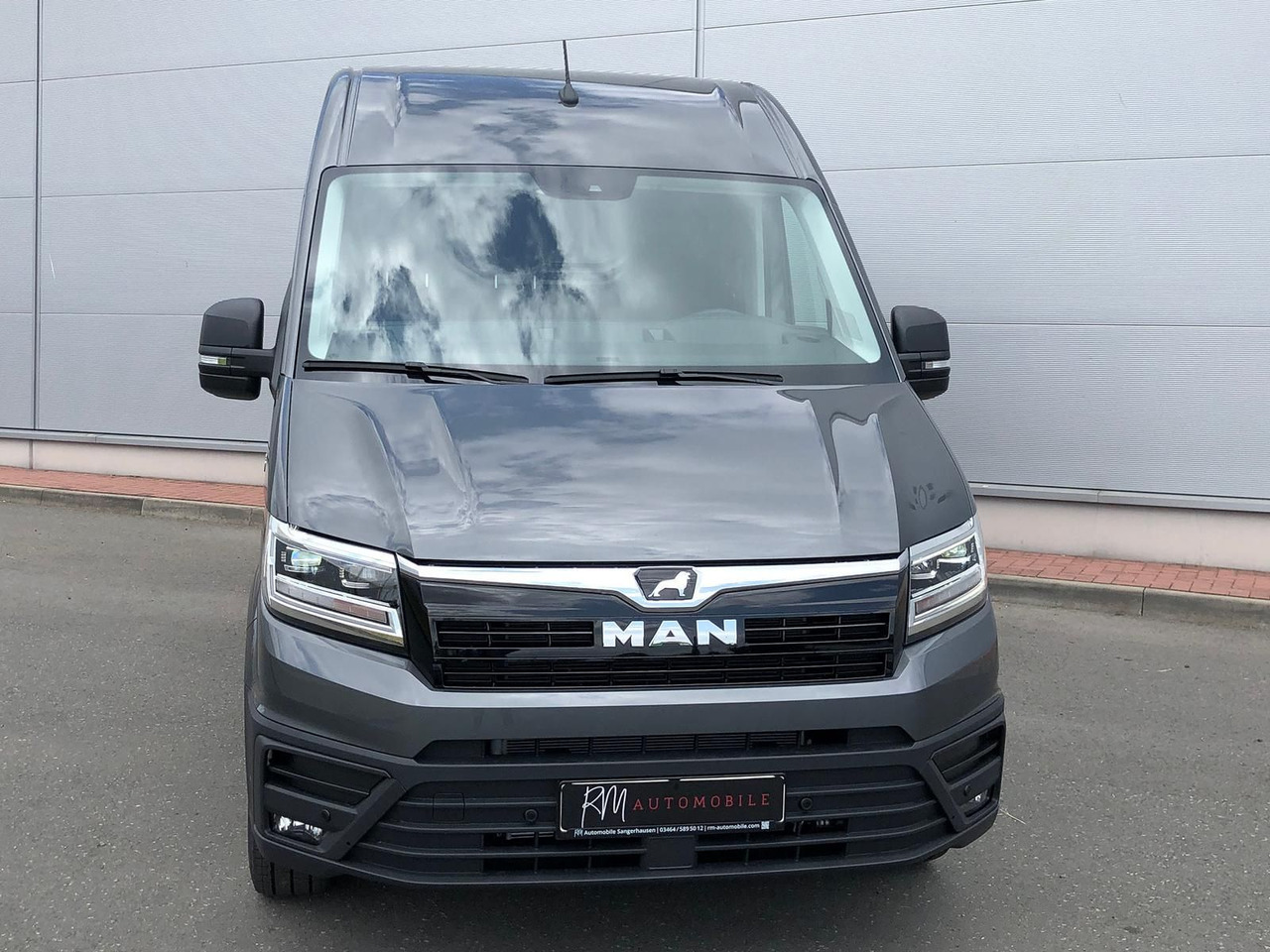 MAN TGE 3.160 L3H3 Kasten LED AHK NAVI GRA RWD SITZH - Автомобил: слика 3 MAN TGE 3.160 L3H3 Kasten LED AHK NAVI GRA RWD SITZH - Автомобил: слика 3