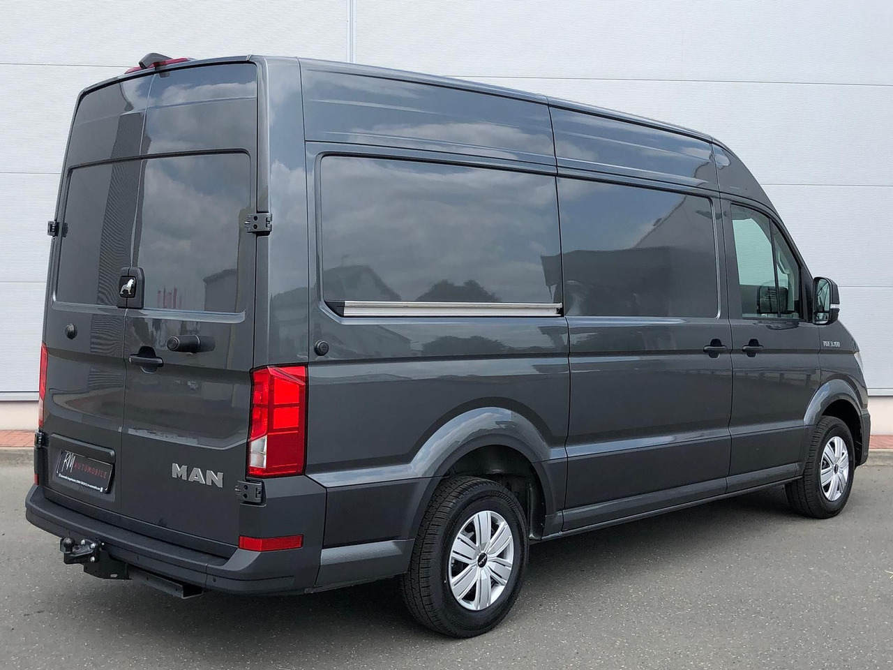 MAN TGE 3.160 L3H3 Kasten LED AHK NAVI GRA RWD SITZH - Автомобил: слика 5 MAN TGE 3.160 L3H3 Kasten LED AHK NAVI GRA RWD SITZH - Автомобил: слика 5