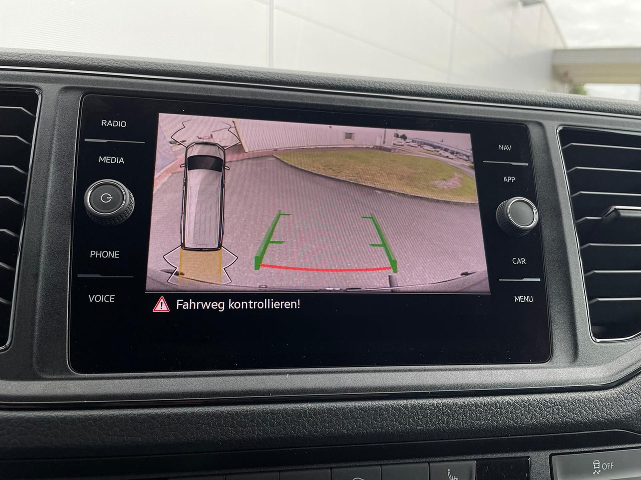 Товарно комбе, Комби со двојна кабина MAN TGE 3.160 L3H3 MIXTO RWD LED ACC RWD SHZ STANDH: слика 20 Товарно комбе, Комби со двојна кабина MAN TGE 3.160 L3H3 MIXTO RWD LED ACC RWD SHZ STANDH: слика 20