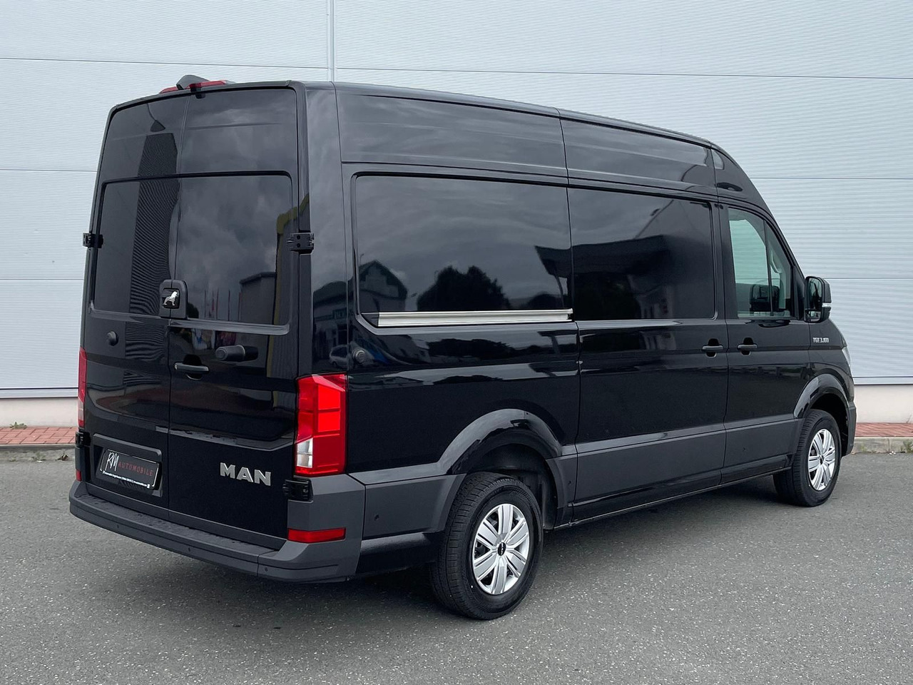 Товарно комбе, Комби со двојна кабина MAN TGE 3.160 L3H3 MIXTO RWD LED ACC RWD SHZ STANDH: слика 7 Товарно комбе, Комби со двојна кабина MAN TGE 3.160 L3H3 MIXTO RWD LED ACC RWD SHZ STANDH: слика 7